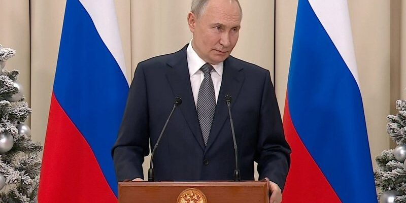 Владимир Путин рассказал, что все идет по плану