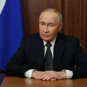 Путин заявил о намерении властей России замедлить инфляцию