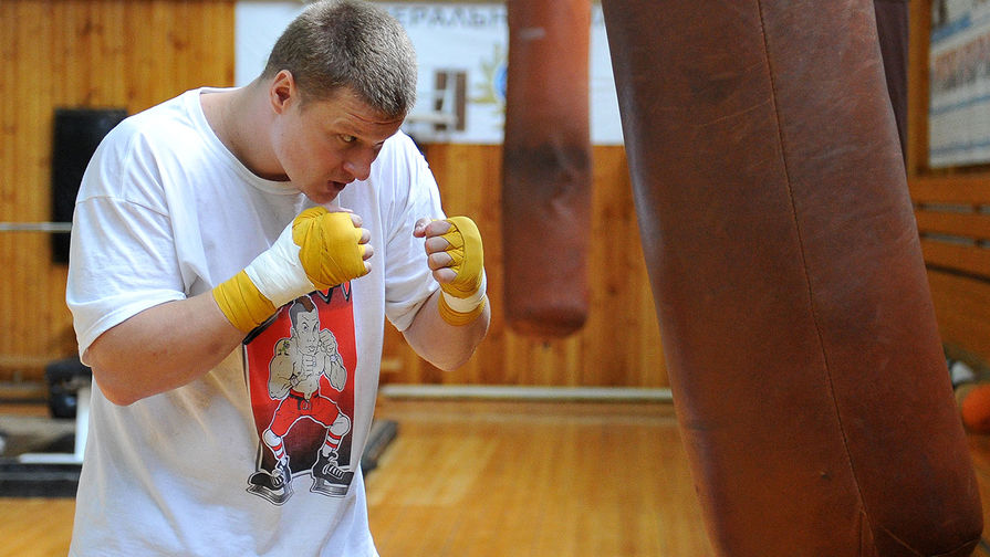 Олимпийский чемпион по боксу покинул пост заместителя губернатора Вологодской области