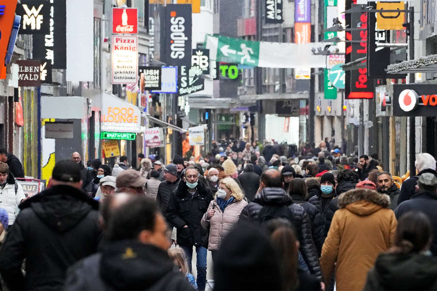 Стало известно, на сколько ускорилась инфляция в зоне евро в декабре