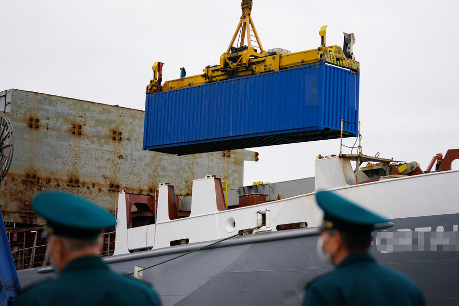 Авария в Керченском проливе не повлияла на перевалку основных грузов в портах